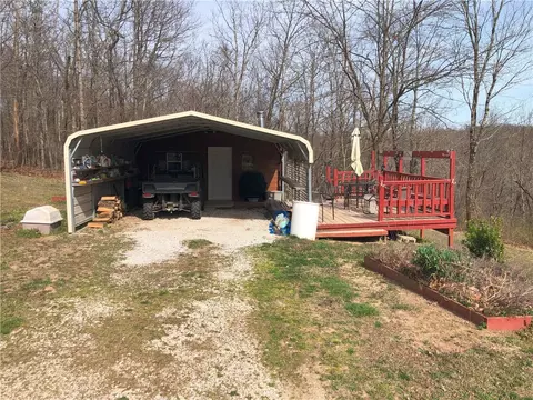 9504 16 Hwy, Deer, AR 72628