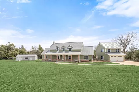 18829 Sugar Creek Rd, Garfield, AR 72732