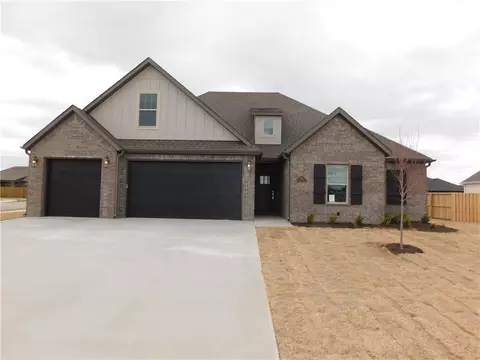 796 Perdido Ave, Springdale, AR 72762