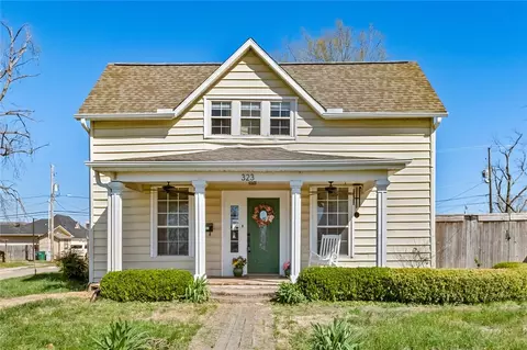 323 N 3rd St, Rogers, AR 72756