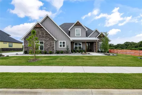881 Greenhorn St, Bentonville, AR 72712