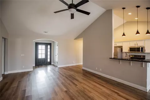 744 Nicholson Ave, Springdale, AR 72764 photo 10