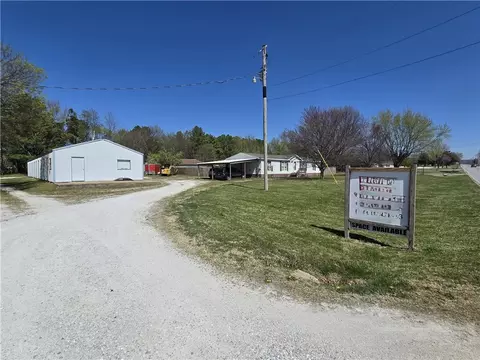 13130 Bethel Blacktop Rd, Farmington, AR 72730