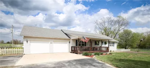 Exterior - 6608 Lynx Ln, Harrison, AR 72601 photo 3 of 6