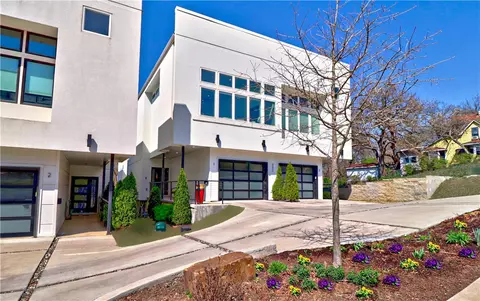 203 S West Ave #1, Fayetteville, AR 72701