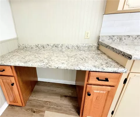 Kitchen - 9 Grandview Ave, Harrison, AR 72601 photo 3 of 3