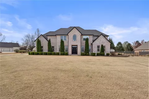 2396 Marylane Dr, Little Flock, AR 72756