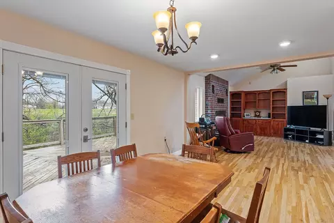 Dining - 521 Spring Cliff Dr, Rogers, AR 72756 photo 2 of 3