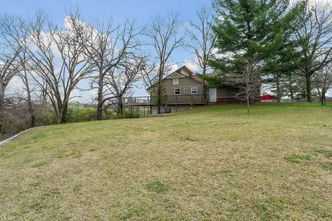 Exterior - 521 Spring Cliff Dr, Rogers, AR 72756 photo 7 of 10