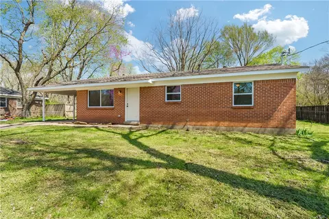 1250 Baldwin Ave, Fayetteville, AR 72701