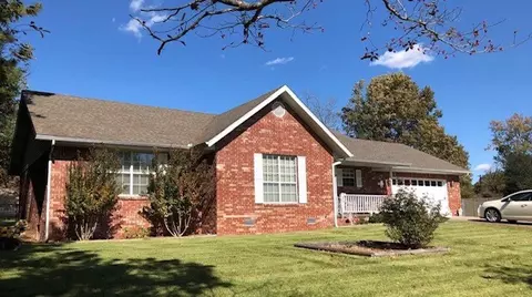 1505 Brentwood Dr, Harrison, AR 72601
