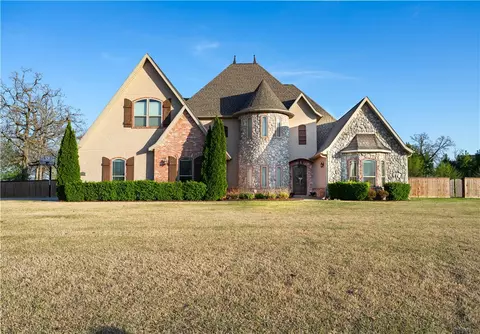 1611 Park Ridge Way, Cave Springs, AR 72718