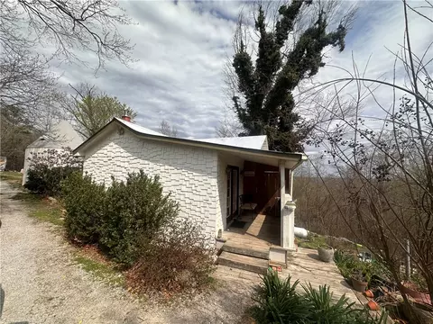 3677 Hwy 23s, Eureka Springs, AR 72632