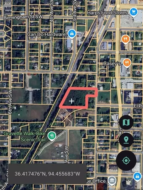 509 SW 2nd Ave, Gravette, AR 72736