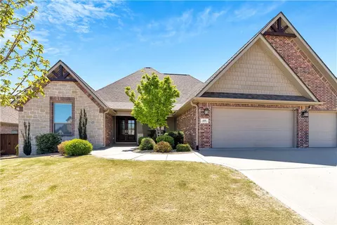 4102 NE Miner Ct, Bentonville, AR 72712