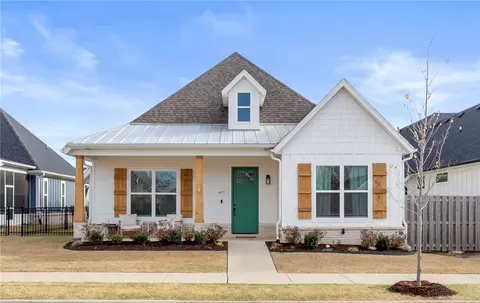 6833 Garden Trail Ave, Springdale, AR 72762