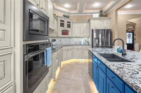 3600 SW Windy Way Ave, Bentonville, AR 72712