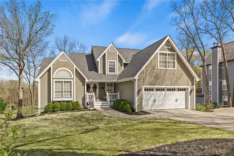 2094 E Township St, Fayetteville, AR 72703