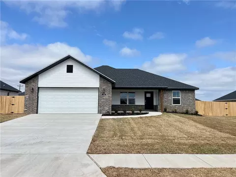 128 Tonya Loop, Huntsville, AR 72740