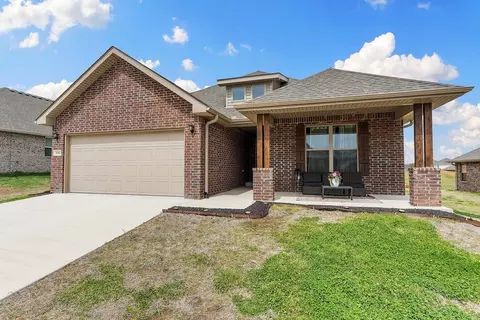 5282 Little Field Ave, Springdale, AR 72762