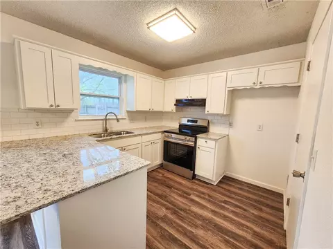 411 E Mimosa Pl, Rogers, AR 72756 photo 3
