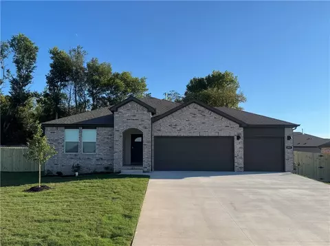 981 Pebble Dr, Prairie Grove, AR 72753