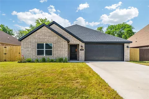 301 Silvaner St, Lowell, AR 72745