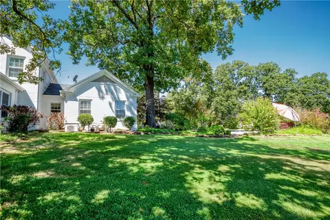 Exterior - 6105 Park Ave, Fort Smith, AR 72903 photo 7 of 12