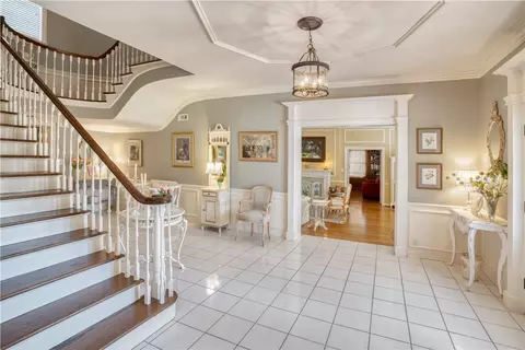 Entry Way - 6105 Park Ave, Fort Smith, AR 72903 photo 3 of 3