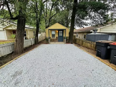 Exterior - 424 E Velma Ave, Springdale, AR 72764 photo 2 of 5