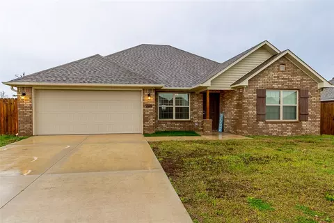 2125 Brown Bear Ln, Gentry, AR 72734