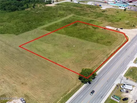 2 East 32nd Street, Joplin, MO 64804