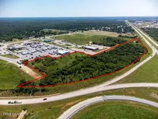 3 East 32nd Street, Joplin, MO 64804
