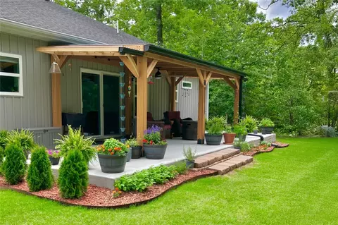 17 Beith Ln, Bella Vista, AR 72715