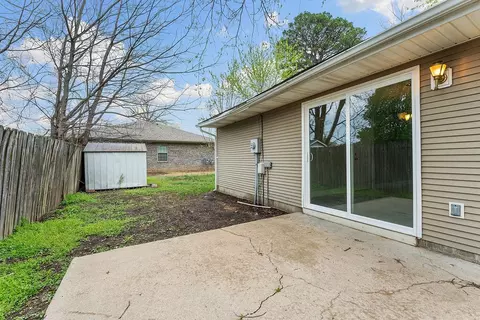516 W Main St, Gentry, AR 72734 photo 33