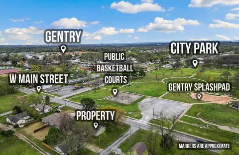 516 W Main St, Gentry, AR 72734 photo 8