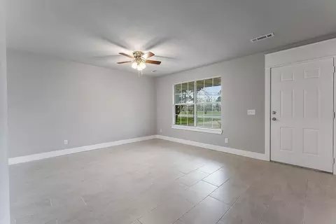 516 W Main St, Gentry, AR 72734 photo 16