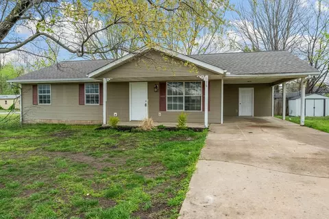 516 W Main St, Gentry, AR 72734 photo 12