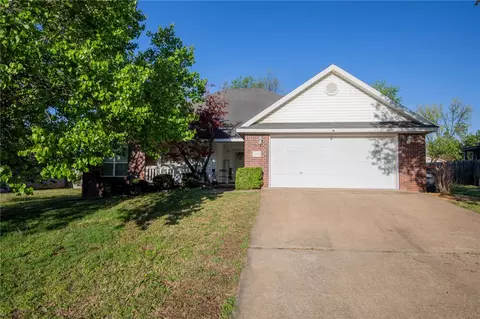 4586 Kimberly Pl, Springdale, AR 72764