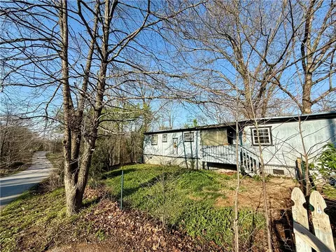 16300 Cardinal Rd, Bella Vista, AR 72715