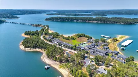 16810 Heritage Bay Rd, Rogers, AR 72756