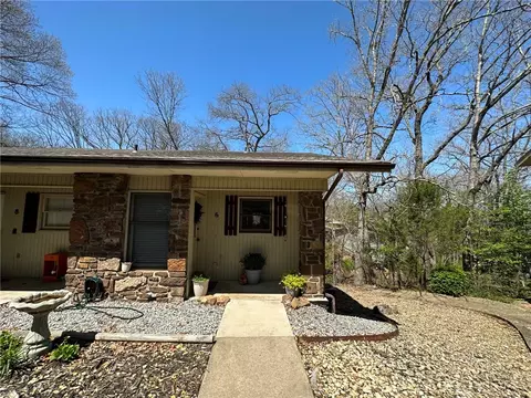 6 Eugene Ln, Bella Vista, AR 72715