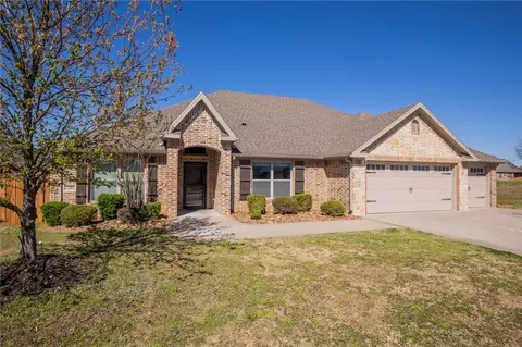 1231 Ellen Ray Ln, Centerton, AR 72719