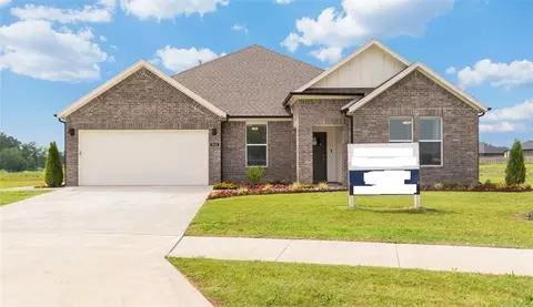523 N Goose Xing, Farmington, AR 72730