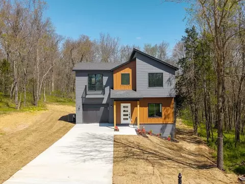 13 Hillborough Ln, Bella Vista, AR 72715