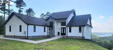 1630 Cr 152, Eureka Springs, AR 72632