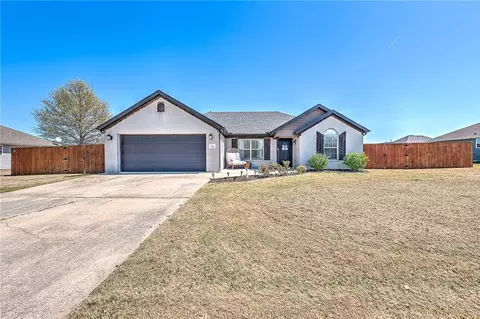 280 Washburn Dr, Pea Ridge, AR 72751