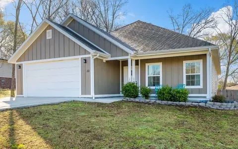 33 Penzance Dr, Bella Vista, AR 72714