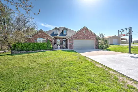 19008 Harmon Rd, Fayetteville, AR 72704