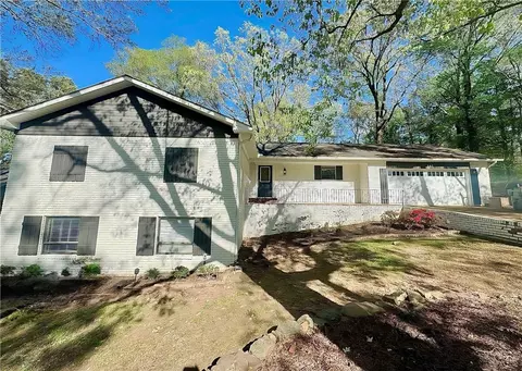 267 S Enid Ave, Russellville, AR 72801